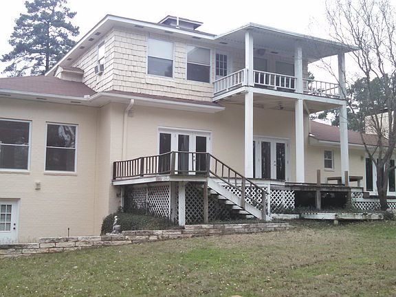 2nd image of 654 Monica Dr