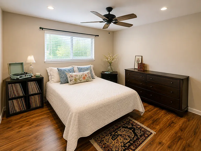 Blue Bell Ct — Photo 14