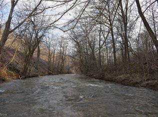 Wood St, Salineville, OH 43945