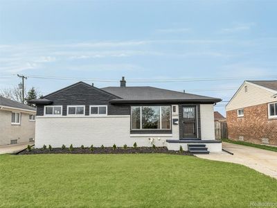 26049 Fernwood St, Roseville, MI, 48066