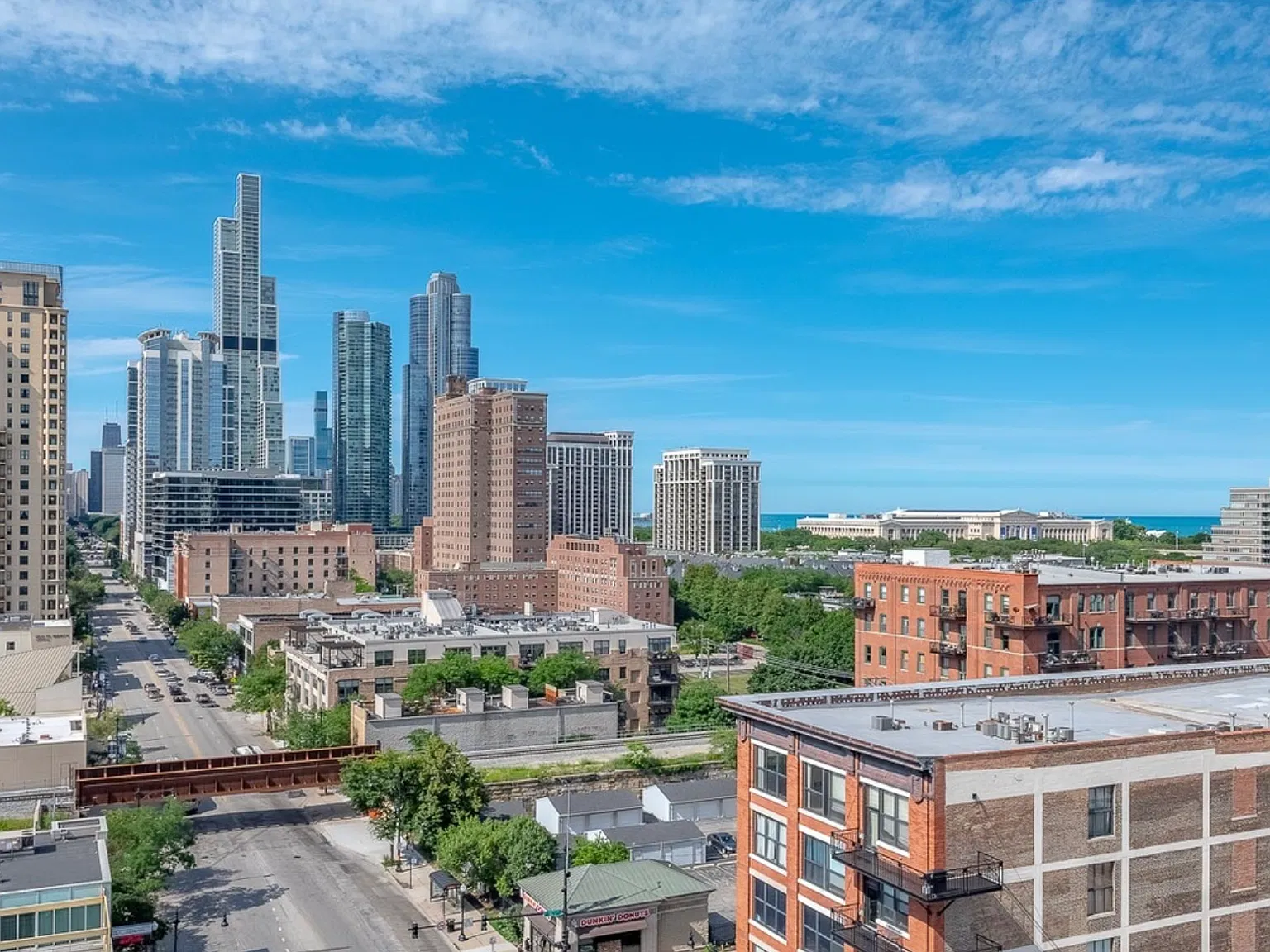 2 bed, 1045 sqft, $1,700 — Photo 1