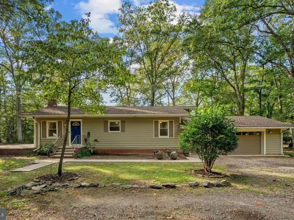 9420 Jay St, Waldorf, MD 20603