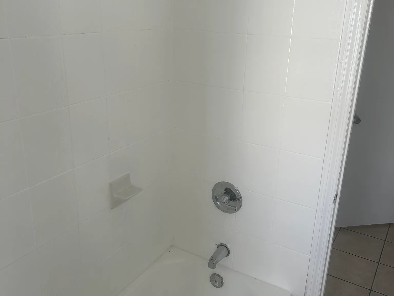 229 Alexander St — Photo 3