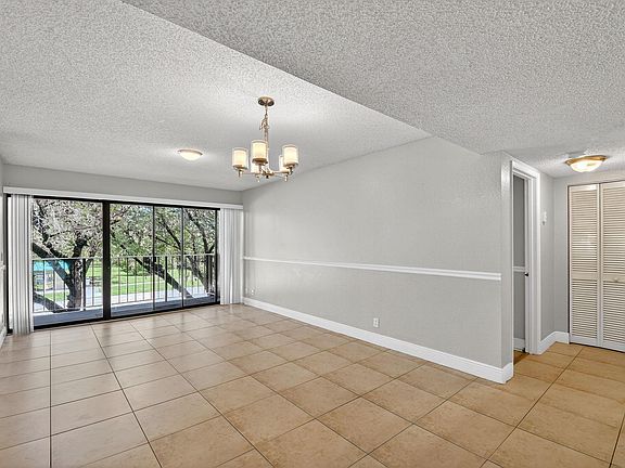 3rd image of 1400 Windorah Way APT G