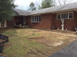 1631 Janvier Rd, Williamstown, NJ 08094