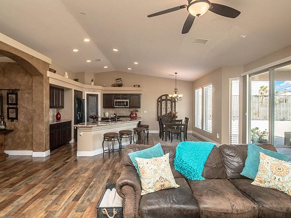 4th image of 2470 Viejo Dr