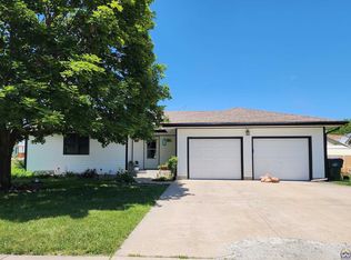 3719 SW Mission Ave, Topeka, KS 66610