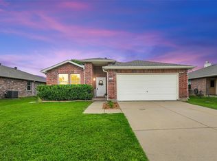 1705 Creek Bend Ln, Little Elm, TX 75068