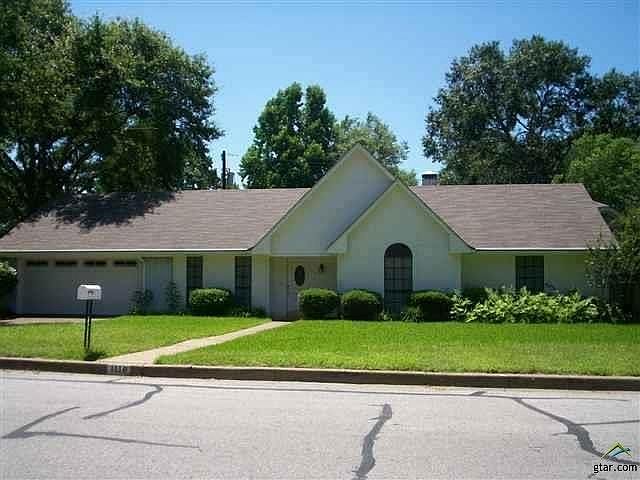1st image of 1118 Larkspur Ln