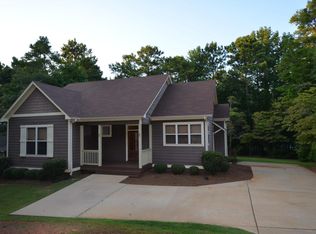 54 Doe Ln, Dadeville, AL 36853