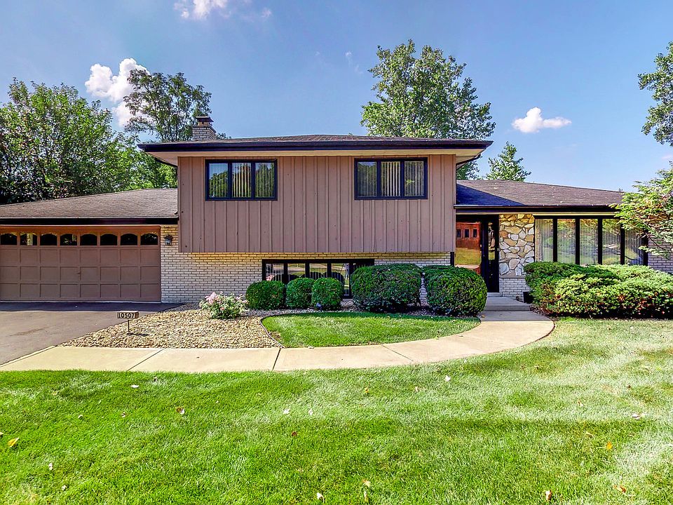 1st image of 10507 W Bernice Dr