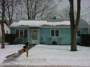 1008 S 10th St, Goshen, IN 46526