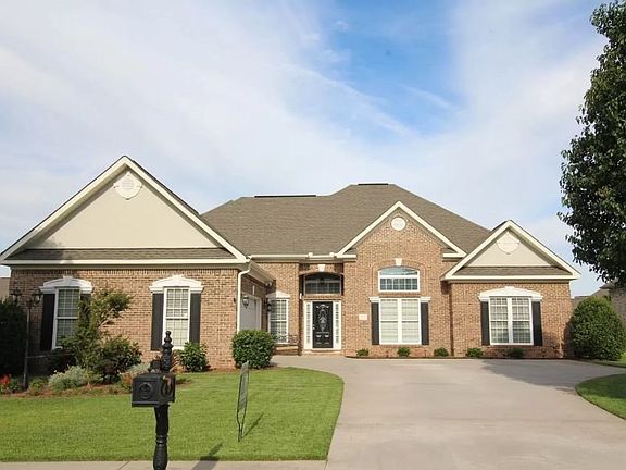 2nd image of 105 Fairfax Ct