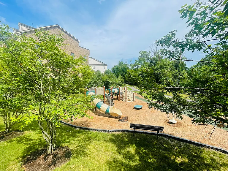 5221 Sable Ct #307B — Photo 38