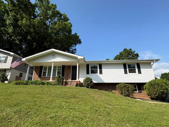 1600 Lisa Lynn Dr, Hixson, TN 37343