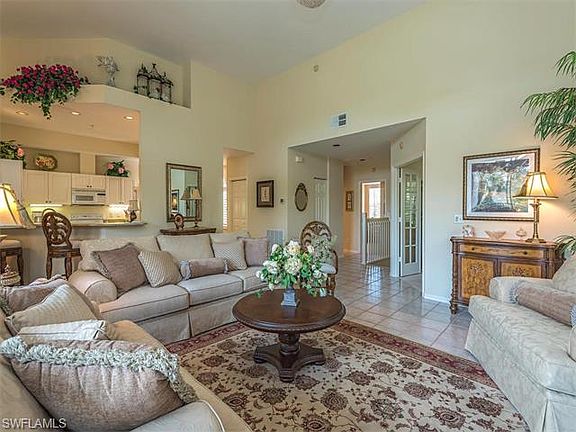 3rd image of 1510 Clermont Dr Unit 201