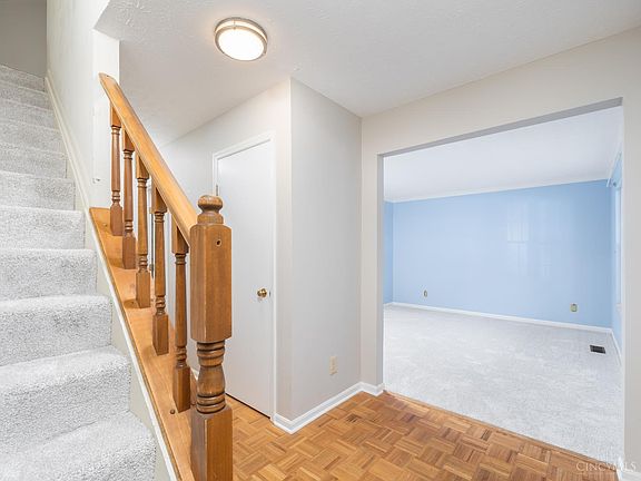 3rd image of 547 Hamblin Dr