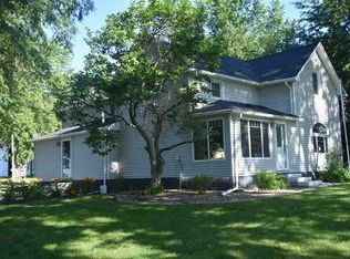 5247 16th Ave, La Porte City, IA 50651