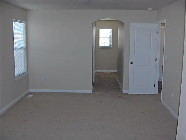 3122 Bristol Ave — Photo 11