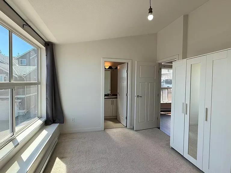 3430 Roxton Ave #LANEWAY — Photo 12