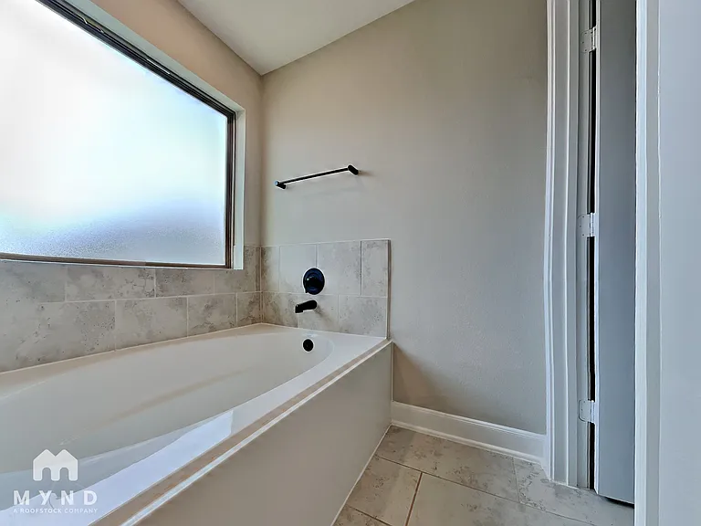 10210 Alder Ridge Dr — Photo 15