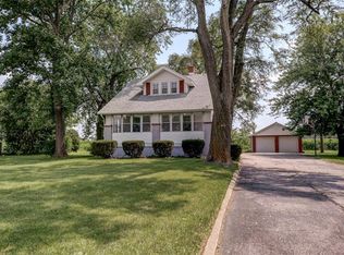 417 W Grove Rd, Decatur, IL 62521