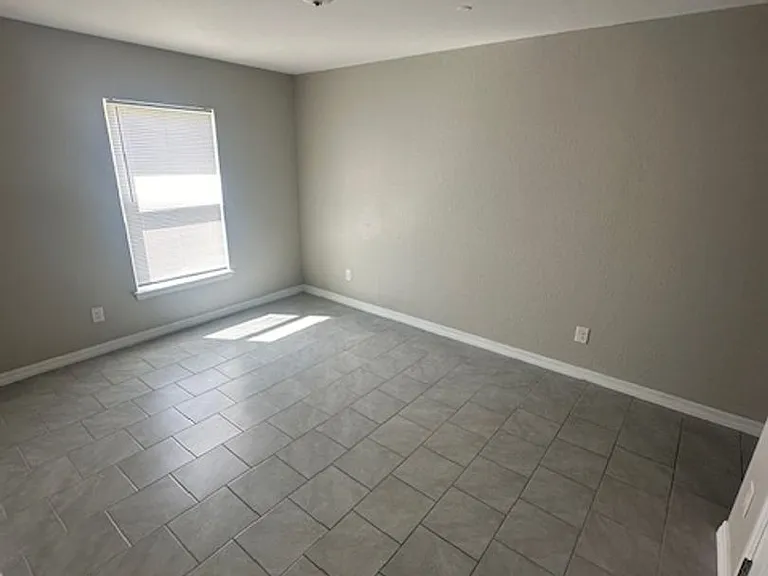 180-210 W Prince Pl — Photo 9