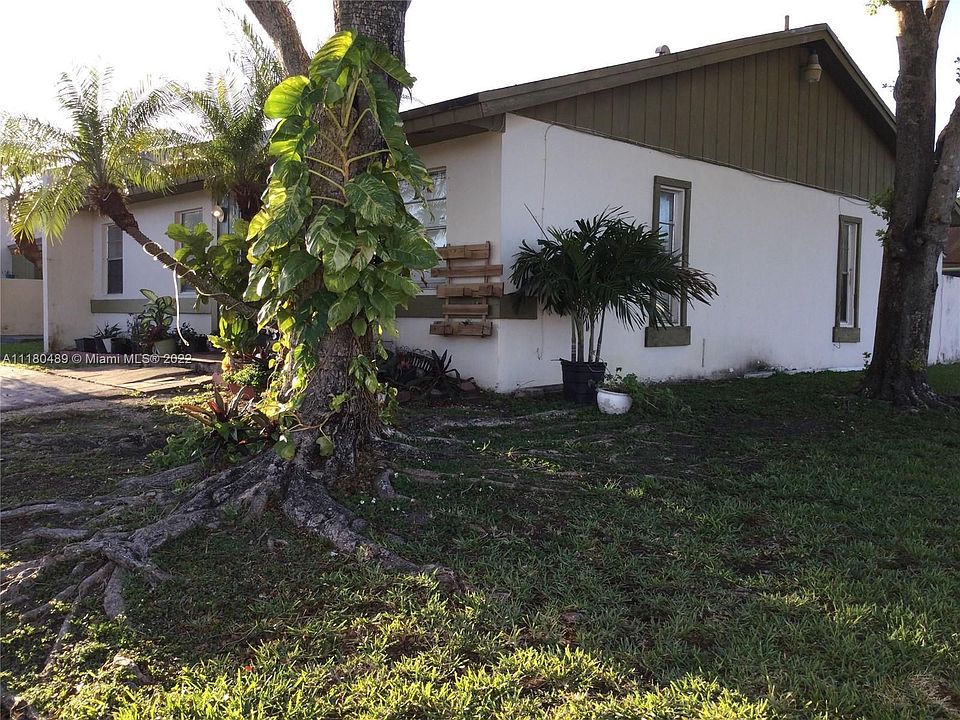 2nd image of 12260 SW 114th Ter #0