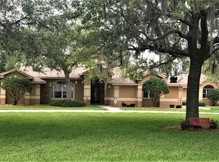 15223 Shady Ln, Tavares, FL 32778