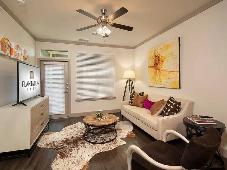 Plantation Park Apartments — Photo 4