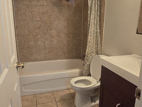 5th image of 312 Activa Ave