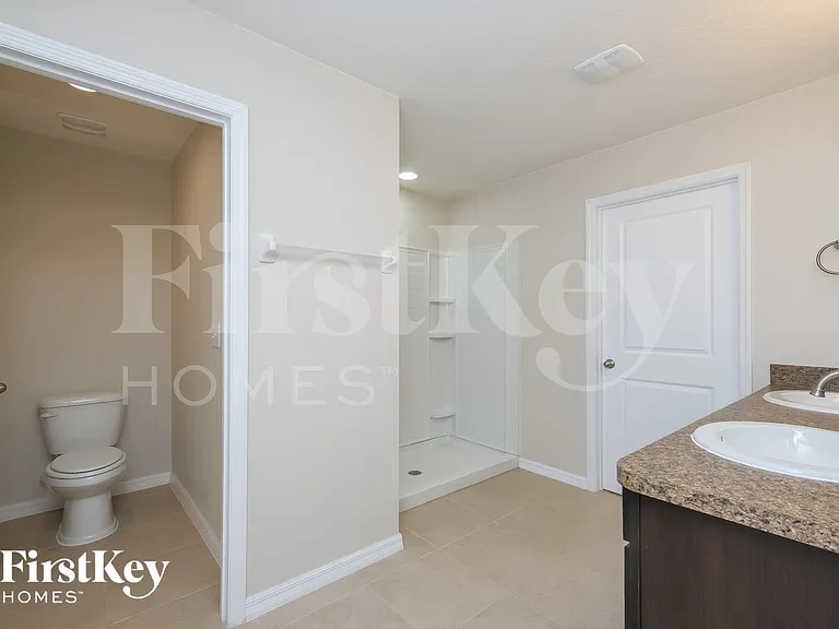 36051 Carriage Pine Ct — Photo 10