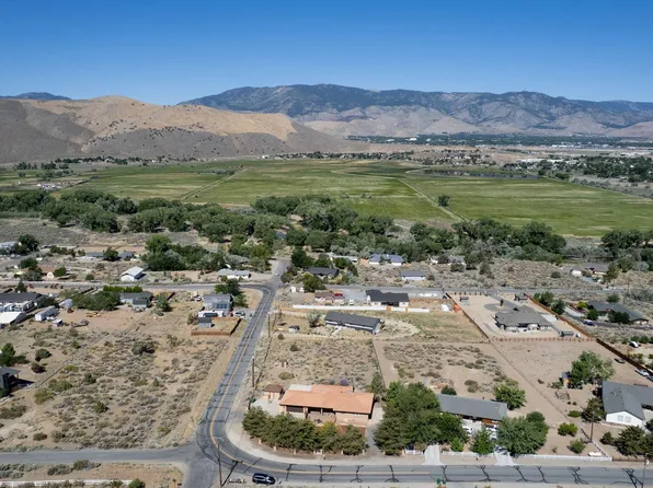 1650 S Deer Run Rd, Carson City, NV 89701