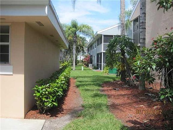 2nd image of 2037 SE 26th Ln #108