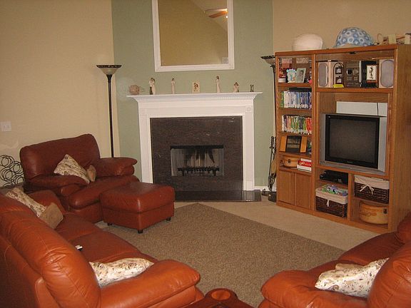 Living Room w/ Fireplace