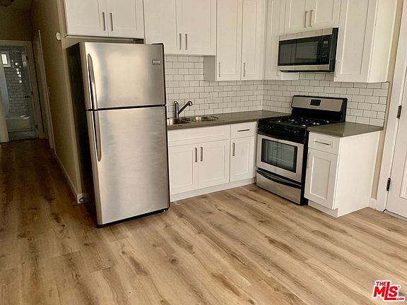 2nd image of 304 Patton St