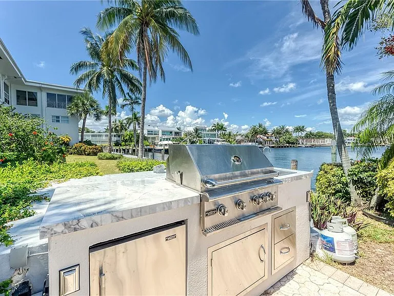 2717 Yacht Club Blvd #6E — Photo 33