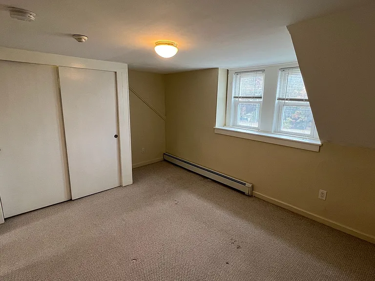 122 Lafayette Rd — Photo 21