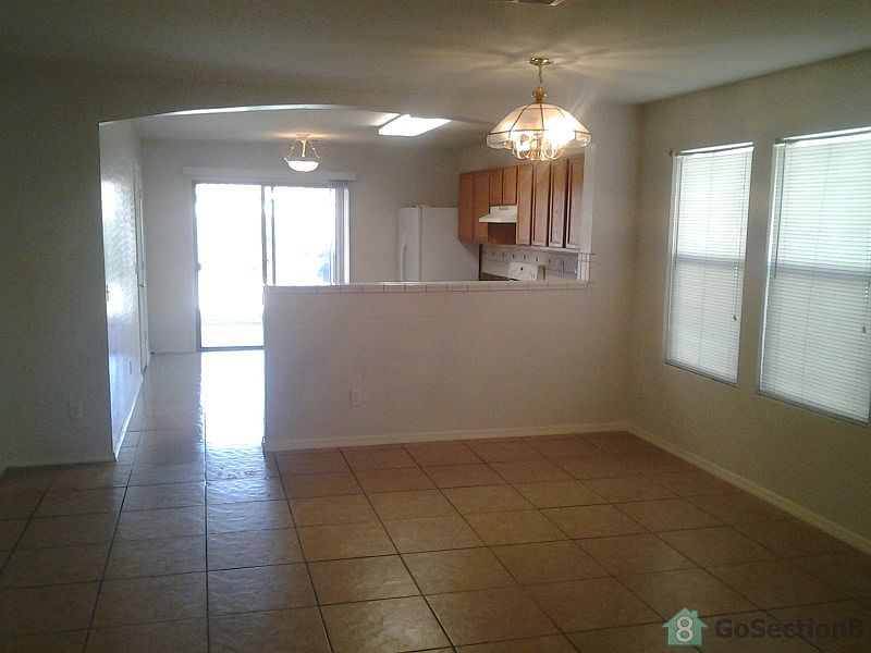 2nd image of 2620 W Atlanta Ave