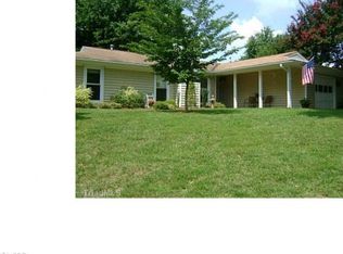 5 Kitly Ct, Greensboro, NC 27455