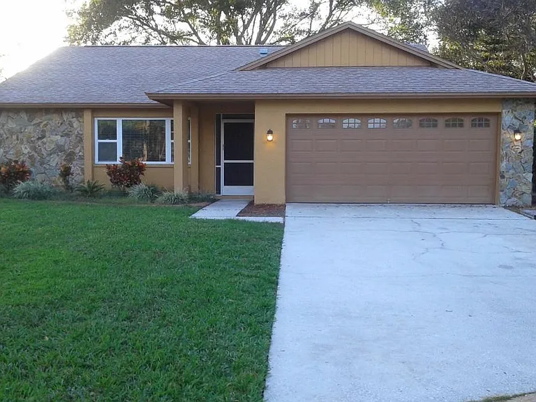 9819 Lema Ct — Photo 31