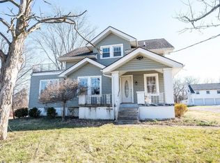 5730 Greenlawn Rd, Hamilton, OH 45011