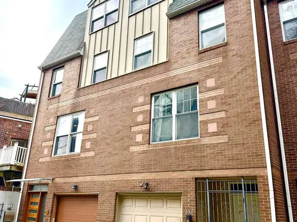 612 Queen St, Philadelphia, PA 19147