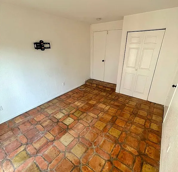 21851 Oceanview Ln — Photo 3