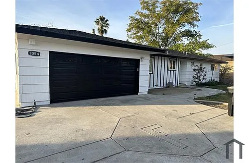 9054 Calvine Rd Photo 1
