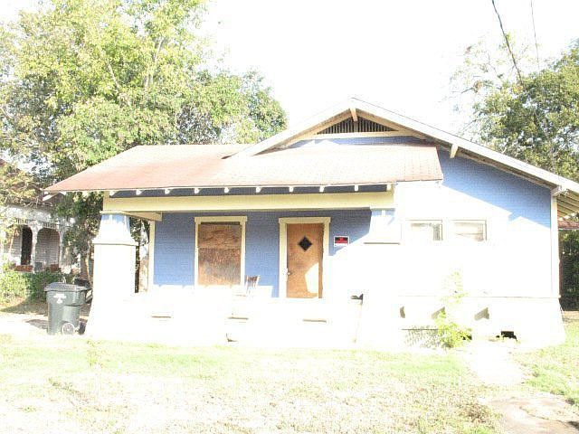 1st image of 506 E Pine St