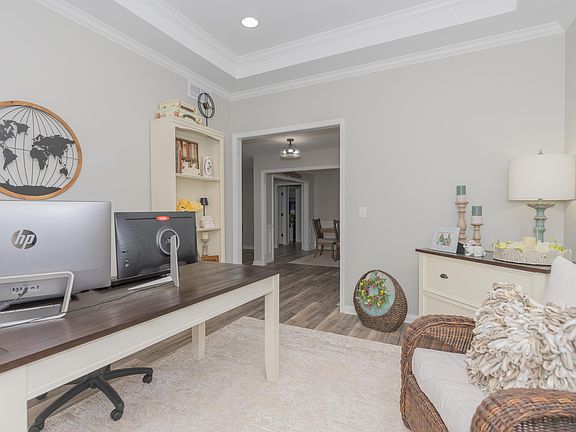 2nd image of 4522 Ivy Glenn Dr
