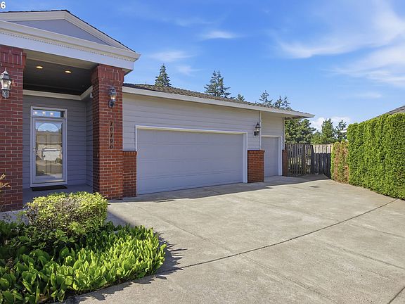 4th image of 10190 SE Wyndham Way