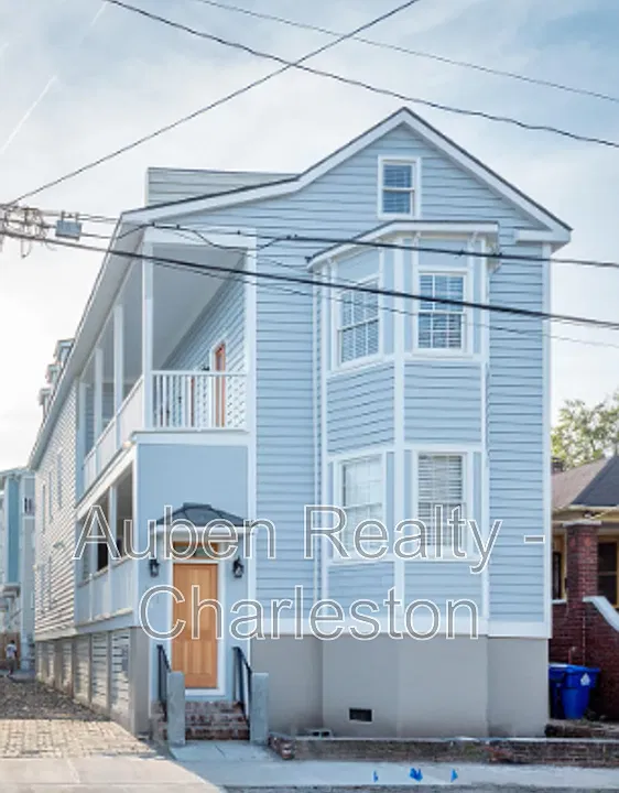 321 Ashley Ave #C