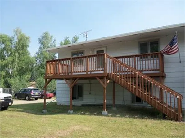 327 W 5th Ave, North Pole, AK